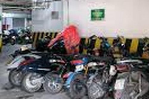 Có được phép cấm sạc xe điện ở chung cư?