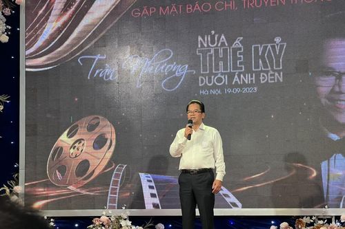 'Nửa thế kỷ dưới ánh đèn': Chương trình kỷ niệm 50 năm hoạt động nghệ thuật của Đại tá, NSND Trần Nhượng