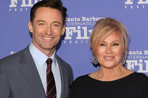 Chuyện tình chị em hiếm có của 'Người Sói' Hugh Jackman và người vợ hơn 13 tuổi