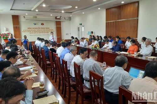 Đào tạo đội ngũ làm công tác báo chí, xuất bản, truyền thông phải gắn liền với thực tiễn