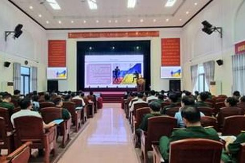 Tập huấn công tác khoa học và thông tin khoa học kỹ thuật quân sự ngành kỹ thuật toàn quân