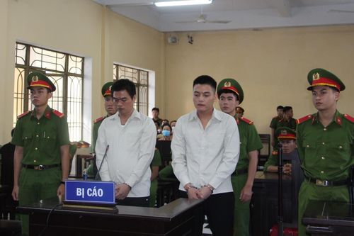 Mua bán 5kg ma túy đá, 2 thanh niên ở Quảng Nam 'gánh' án chung thân