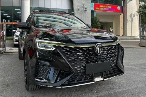 MG RX5 có mặt tại đại lý chuẩn bị ra mắt thị trường Việt Nam