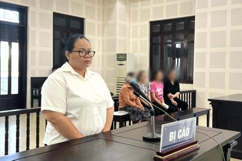Lừa 5 người bạn lấy 17 tỷ đồng để chơi tiền ảo, cô gái lĩnh án 17 năm tù