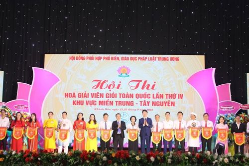 Khai mạc Hội thi Hòa giải viên giỏi toàn quốc khu vực miền Trung - Tây Nguyên