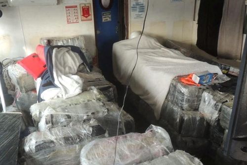 Hải quân Brazil thu giữ 3,6 tấn cocaine