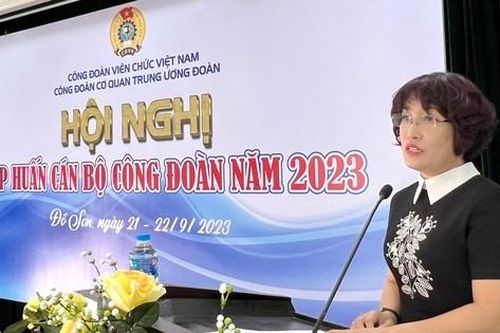 Trao đổi, phổ biến nhiều thông tin, kinh nghiệm cho cán bộ Công đoàn cơ quan Trung ương Đoàn