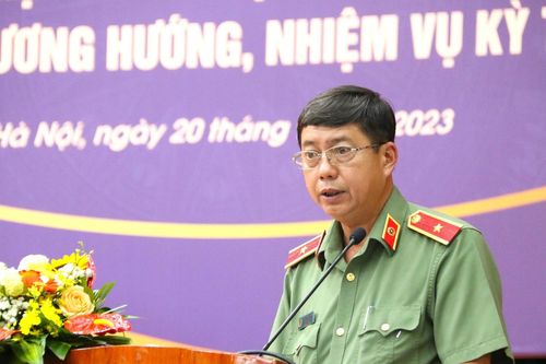 Nhiều học sinh, phụ huynh tìm mọi thủ đoạn gian lận để đỗ đại học