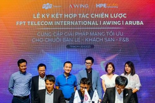 FTI bắt tay Aruba, AWING mang giải pháp mạng không dây đến chuỗi bán lẻ
