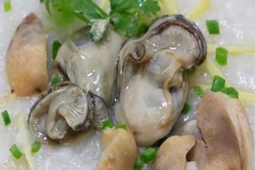 Cách nấu cháo hàu ngon, không tanh