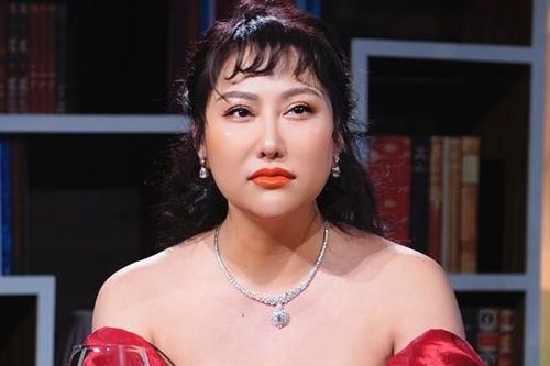 Phi Thanh Vân ra phim về bí mật showbiz