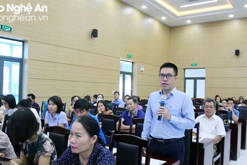 Tuyên truyền, đối thoại thực hiện chế độ, chính sách bảo hiểm xã hội, bảo hiểm y tế