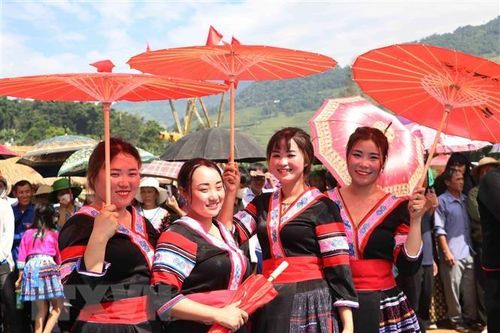 Phát huy bản sắc văn hóa các dân tộc để phát triển du lịch Lai Châu