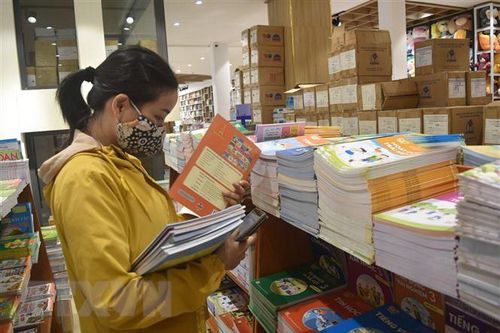 Làm thế nào để ngăn chặn vi phạm bản quyền sách trên không gian mạng?