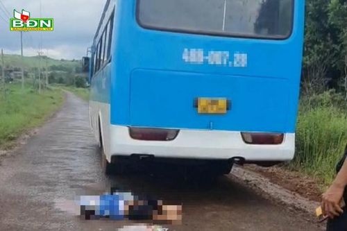 Đắk Nông: Va chạm với xe đưa, đón học sinh, một em đi xe máy tử vong