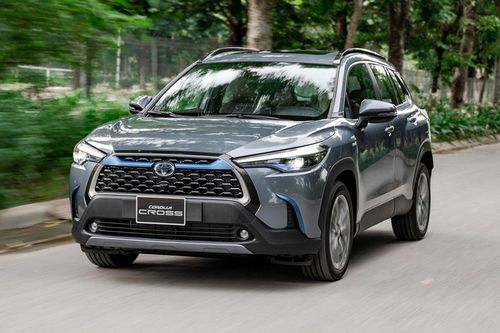 Loạt xe hấp dẫn trong tầm giá 850 triệu đồng tại Việt Nam, so kè Toyota Yaris Cross Hybrid 2023