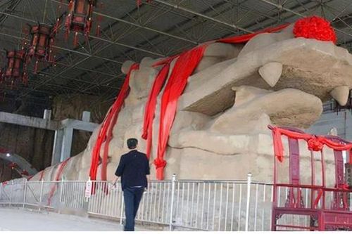 'Con rồng' dài 369m được tìm thấy, thôn dân vội báo cáo thì hiện trường lập tức bị phong tỏa
