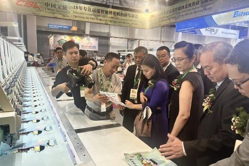 Triển lãm chuỗi cung ứng dệt may đầu tiên tại Bình Dương có gì đặc biệt?