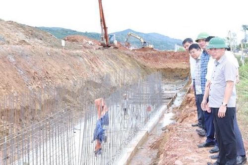 Dấu hiệu 'hụt hơi' trong giải ngân vốn đầu tư công tại Thanh Hóa