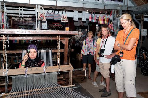 An Giang phát triển ngành công nghiệp 'không khói'