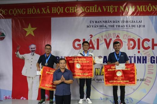 Cơ thủ Thế Hiếu và Thành Nguyên lên ngôi vô địch Giải Vô địch Billiards Carom tỉnh Gia Lai