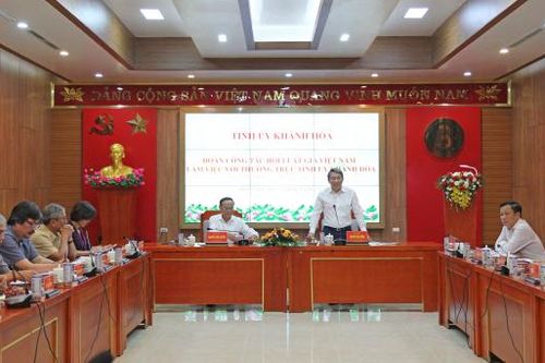 Thường trực Tỉnh ủy Khánh Hòa làm việc với đoàn công tác của Hội Luật gia Việt Nam
