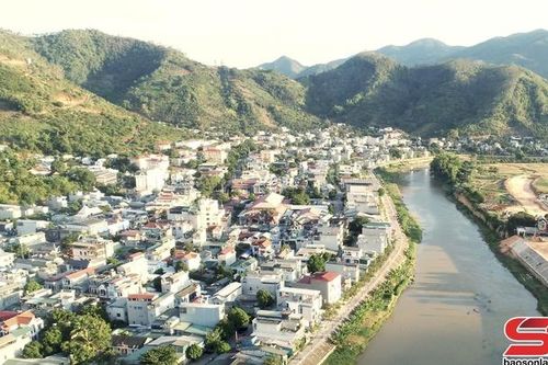 Khởi sắc nông thôn mới Sông Mã
