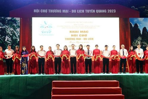 Tuyên Quang: Khai mạc Hội chợ thương mại - du lịch năm 2023