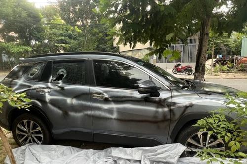 Thuê người đập phá, xịt sơn xế hộp để dằn mặt... 'chính thất'
