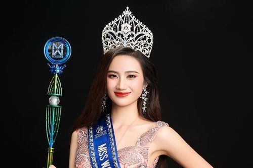 Hoa hậu Ý Nhi đang thực hiện một 'khoảng lặng' cần thiết