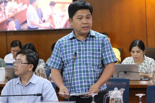 Sở GD&ĐT TP.HCM: 'Không kiểm tra đột xuất chứ không cấm kiểm tra miệng đầu giờ'