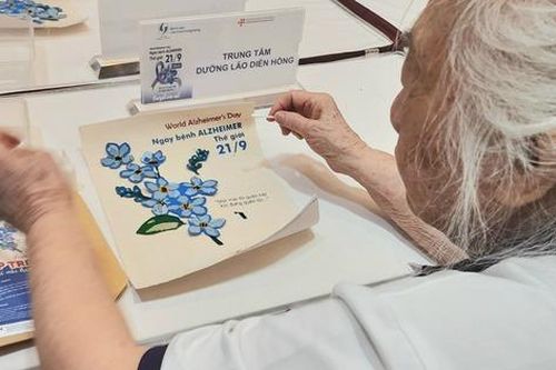 Giúp bệnh nhân Alzheimer không rơi vào quên lãng