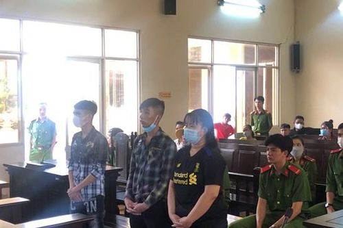 Hai thanh niên sập bẫy 'việc nhẹ lượng cao' bị hành hạ đánh đập dã man