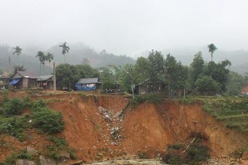 Quảng Nam rà soát, ứng phó nguy cơ sạt lở trong mùa mưa bão