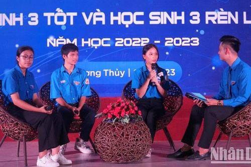Thừa Thiên Huế tuyên dương 30 'Học sinh 3 tốt' và 'Học sinh 3 rèn luyện'