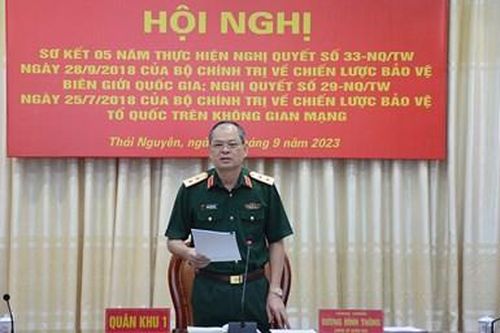 Đảng ủy Quân khu 1 sơ kết 5 năm thực hiện Nghị quyết số 33 và Nghị quyết số 29 của Bộ Chính trị