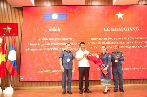 Khai giảng Khóa bồi dưỡng nghiệp vụ kiểm sát cho Đoàn cán bộ, Kiểm sát viên VKSND nước CHDCND Lào
