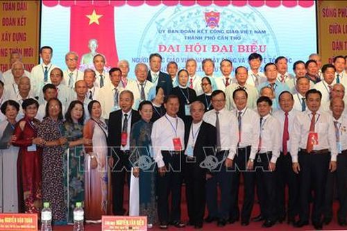 Đồng bào Công giáo Cần Thơ tích cực tham gia xây dựng và bảo vệ Tổ quốc