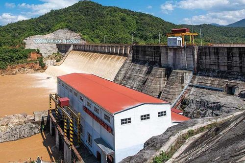 Hai thủy điện vận hành khai thác 7 năm dù chưa nghiệm thu