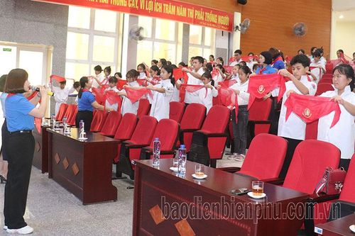 92 học sinh tham gia tập huấn chỉ huy đội