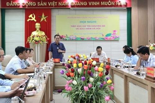 Đoàn đại biểu Quốc hội tỉnh tiếp xúc cử tri chuyên đề về Bảo hiểm xã hội