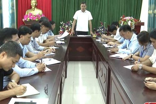 Đồng chí Phó Chủ tịch UBND tỉnh làm việc tại xã Quy Hướng