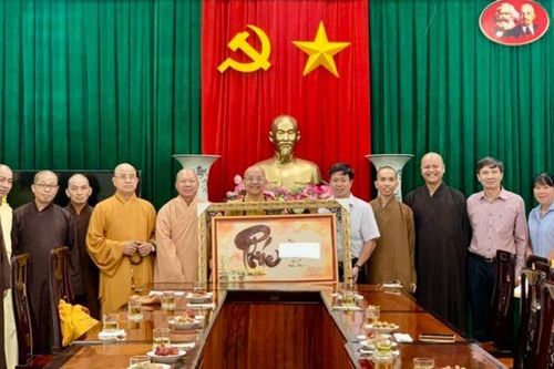 Đồng Nai: Ban Pháp chế GHPGVN tỉnh thăm, chúc mừng tân Trưởng ban Tôn giáo tỉnh
