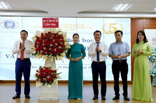 Bệnh viện Đa khoa tỉnh Phú Thọ kỷ niệm 5 năm thành lập Trung tâm Đột quỵ