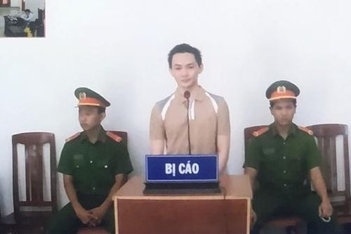 Bài học đắt giá dành cho kẻ cố ý đâm vào Đại úy Công an