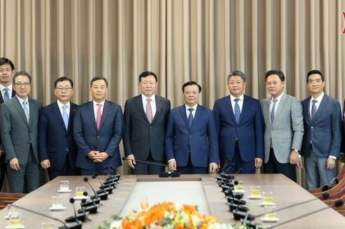 Bí thư Thành ủy tiếp chủ tịch tập đoàn Lotte
