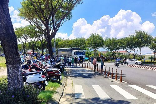 2 nữ sinh viên bị xe tải cán chết trên đường đi học về