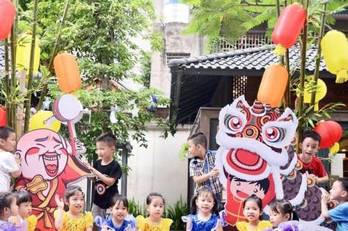 Tưng bừng 'Hội sách Trung thu' tại Phố sách Hà Nội