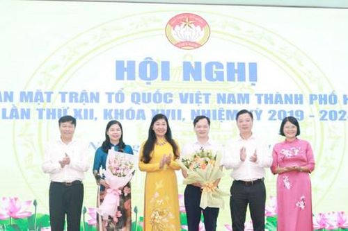 Kiện toàn nhân sự Ủy ban Mặt trận Tổ quốc Việt Nam thành phố Hà Nội