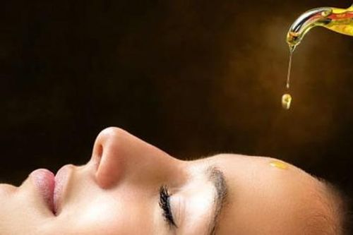 Top 9 loại tinh dầu giảm nếp nhăn, chống lão hóa hiệu quả